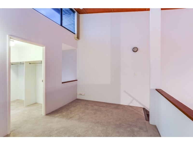 139 Commercial Road, Teneriffe QLD 4005