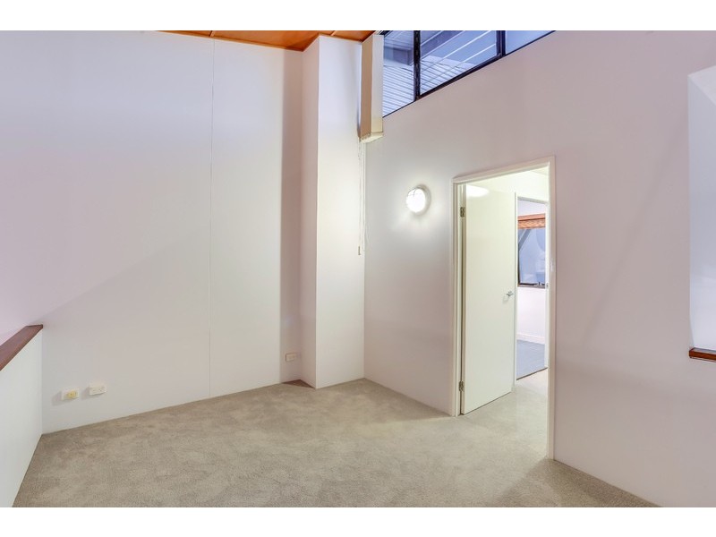 139 Commercial Road, Teneriffe QLD 4005