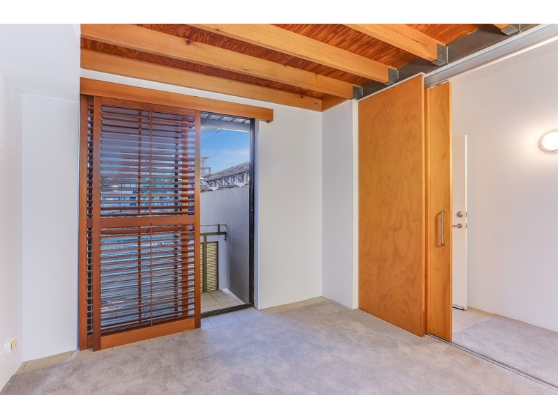 139 Commercial Road, Teneriffe QLD 4005