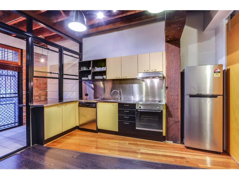 139 Commercial Road, Teneriffe QLD 4005