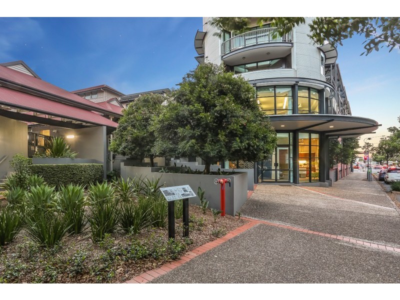 139 Commercial Road, Teneriffe QLD 4005