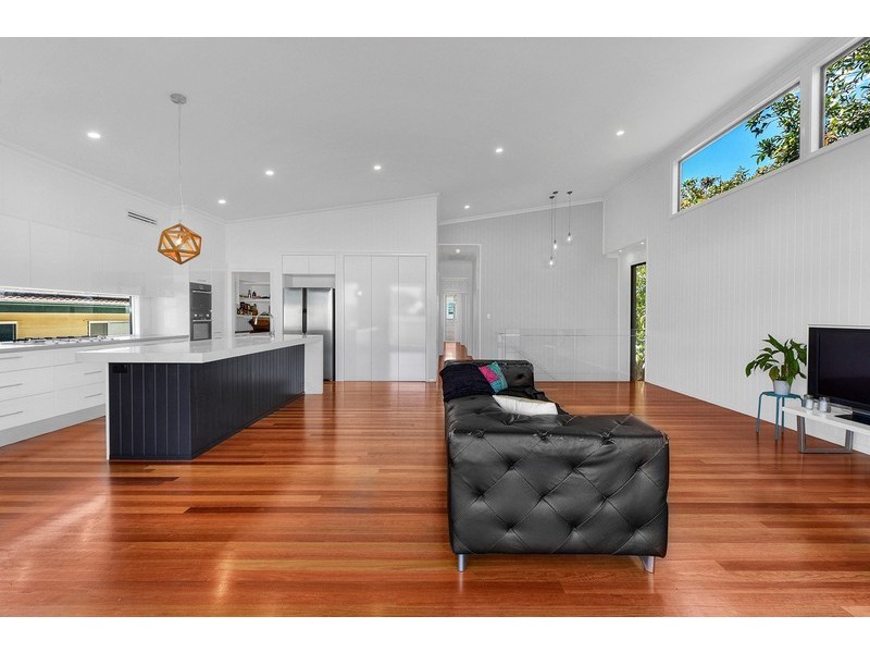 9 Williams Avenue, Hendra QLD 4011