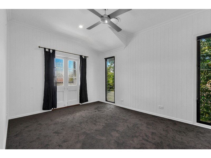 9 Williams Avenue, Hendra QLD 4011