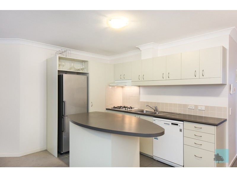 20/32 Newstead Terrace, Newstead QLD 4006