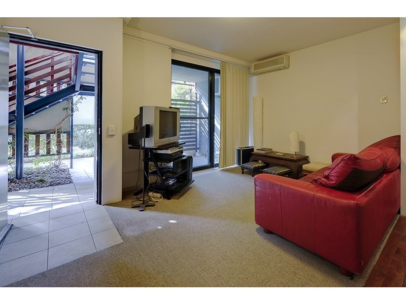 139 Commercial Road, Teneriffe QLD 4005