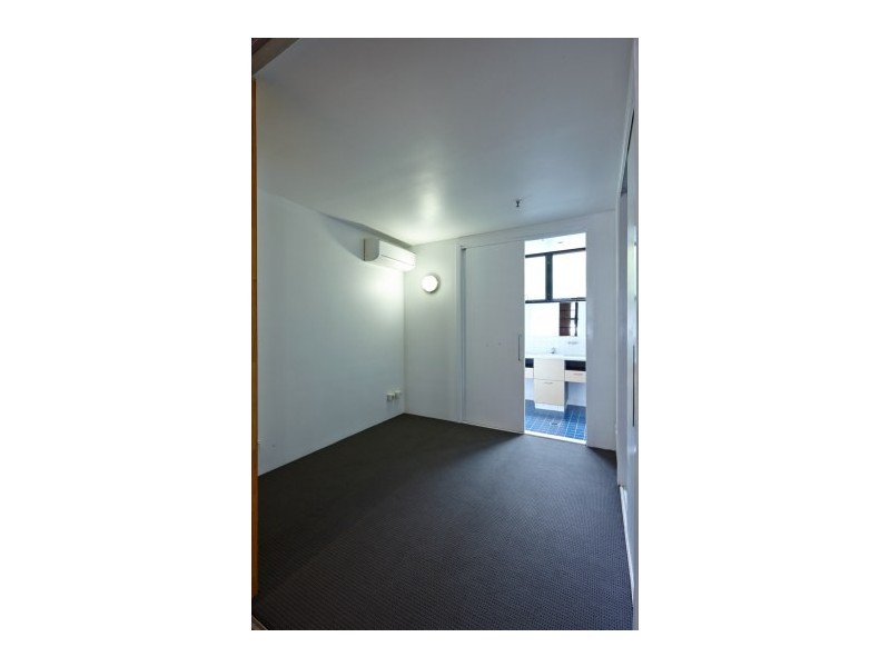 139 Commercial Road, Teneriffe QLD 4005