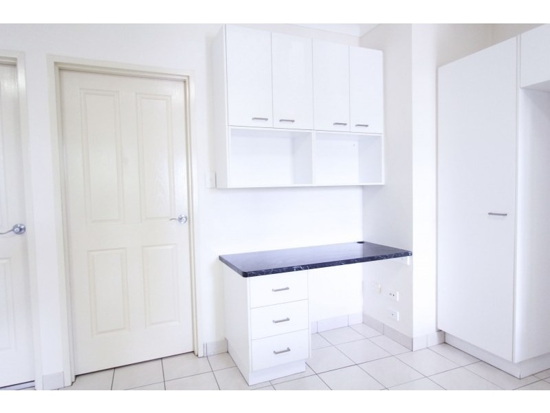 8/115 Nudgee Road, Hamilton QLD 4007