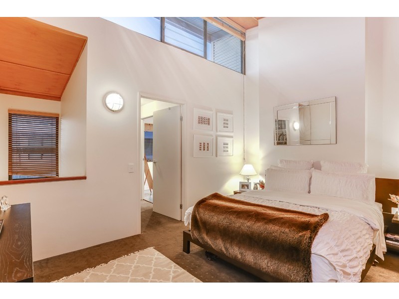 139 Commercial Road, Teneriffe QLD 4005