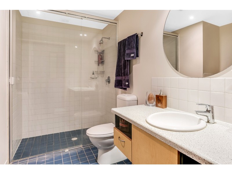 139 Commercial Road, Teneriffe QLD 4005