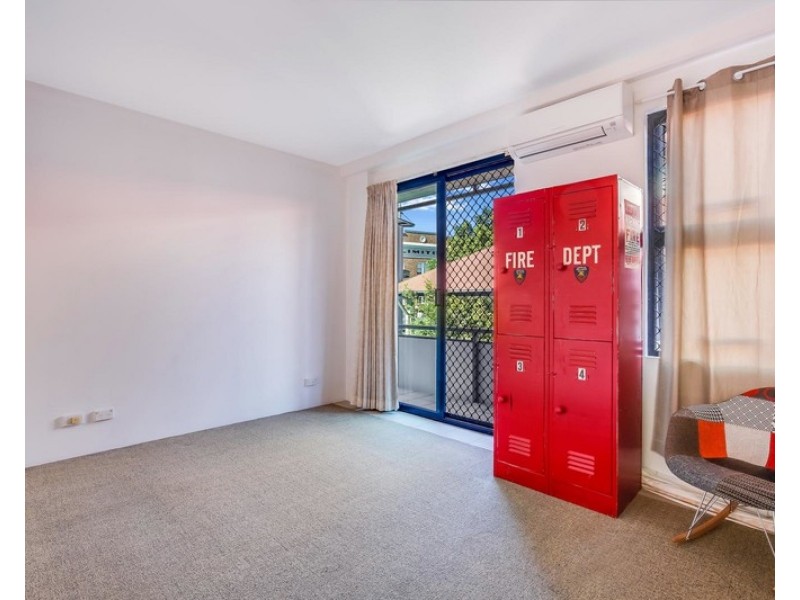 139 Commercial Road, Teneriffe QLD 4005