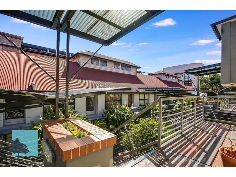 139 Commercial Road, Teneriffe QLD 4005