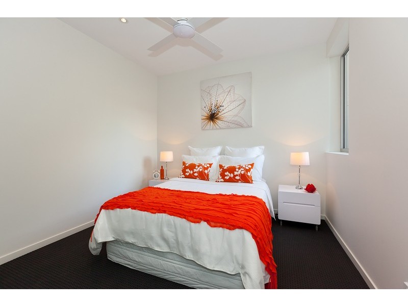 1/15 Kennington Road, Camp Hill QLD 4152