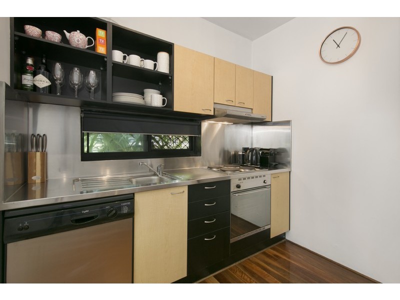 139 Commercial Road, Teneriffe QLD 4005