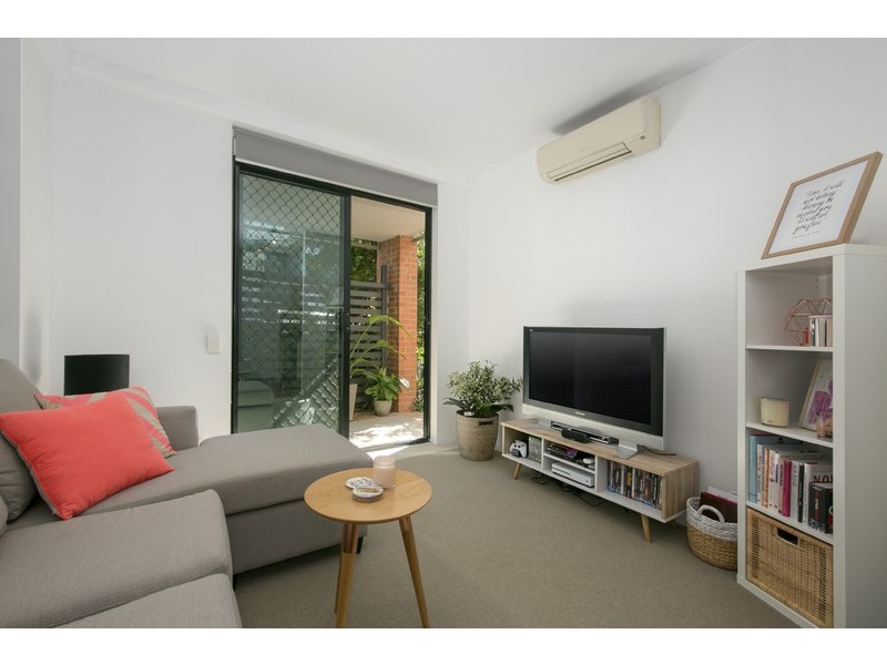 139 Commercial Road, Teneriffe QLD 4005