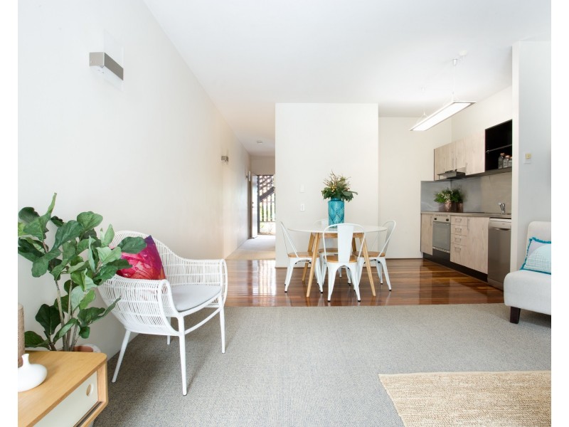 139 Commercial Road, Teneriffe QLD 4005