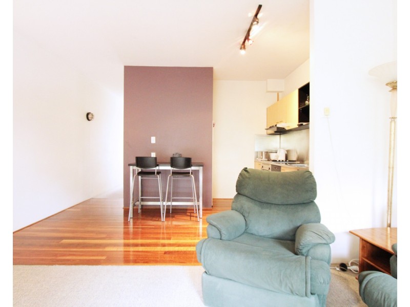 139 Commercial Road, Teneriffe QLD 4005