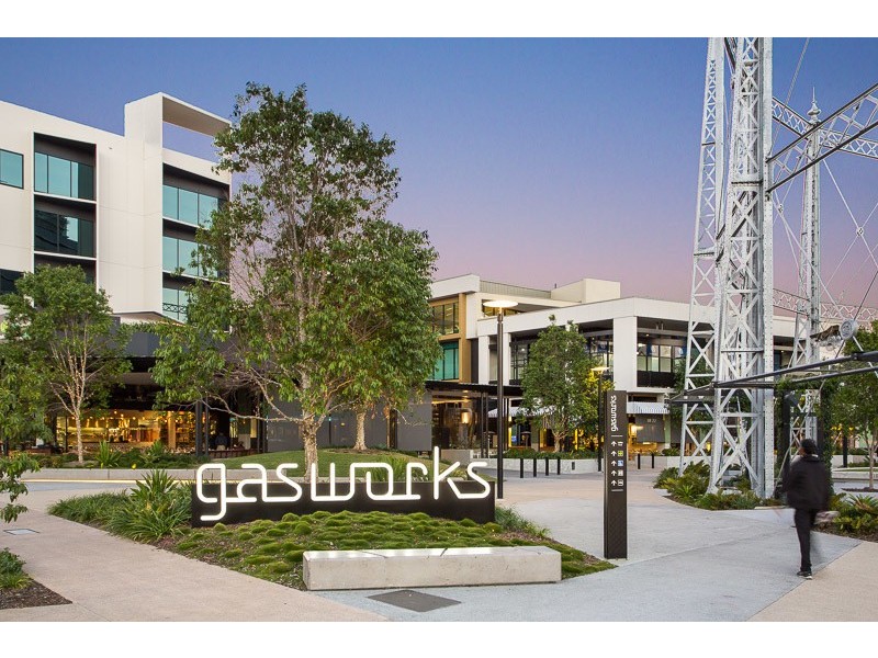 139 Commercial Road, Teneriffe QLD 4005