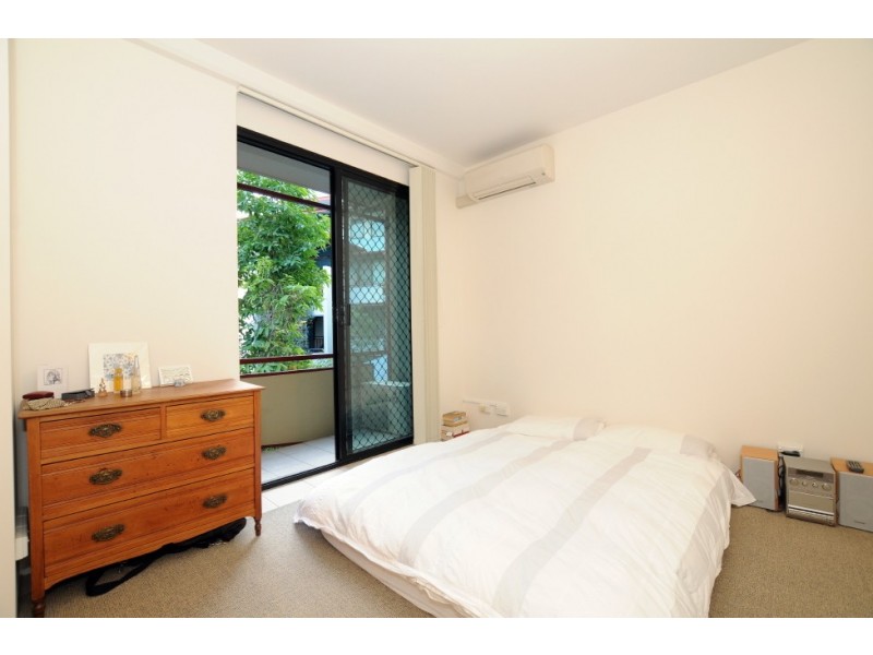 139 Commercial Road, Teneriffe QLD 4005