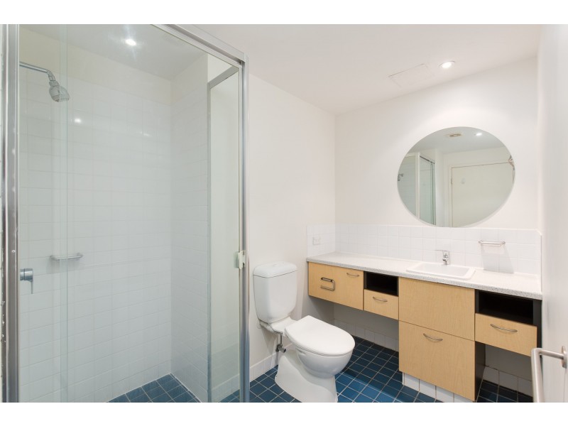 139 Commercial Road, Teneriffe QLD 4005