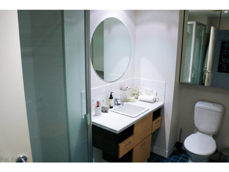 139 Commercial Road, Teneriffe QLD 4005