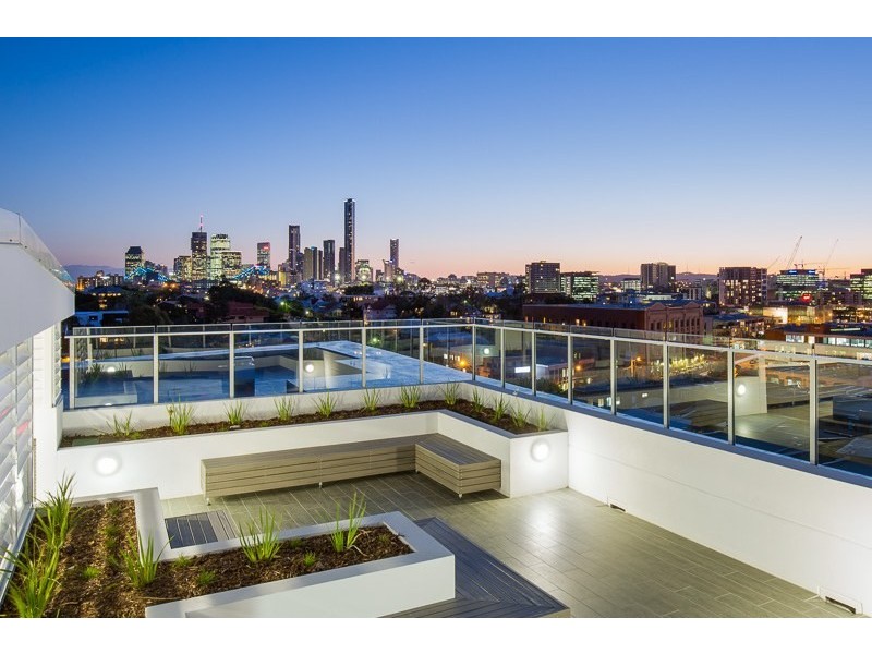 110/113 Commercial Road, Teneriffe QLD 4005