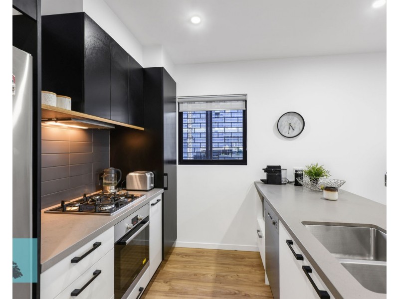 802/16 Masters Street, Newstead QLD 4006