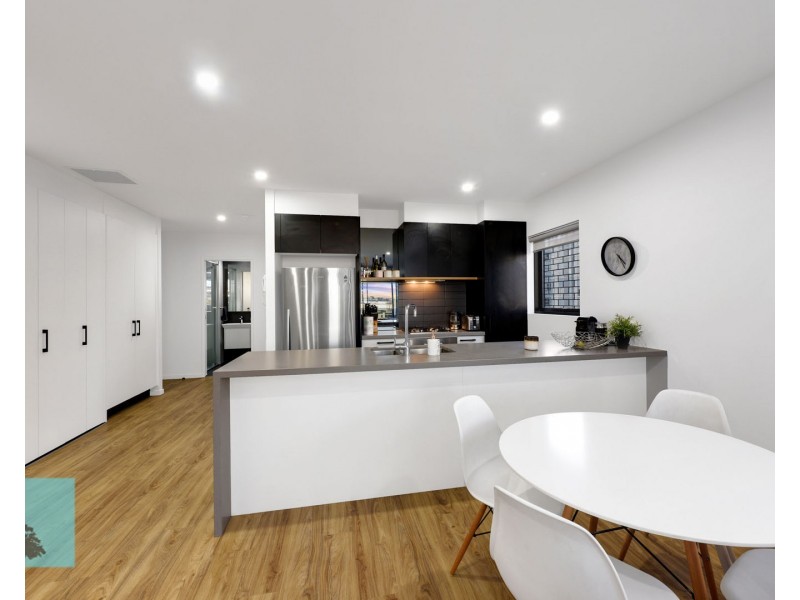 802/16 Masters Street, Newstead QLD 4006