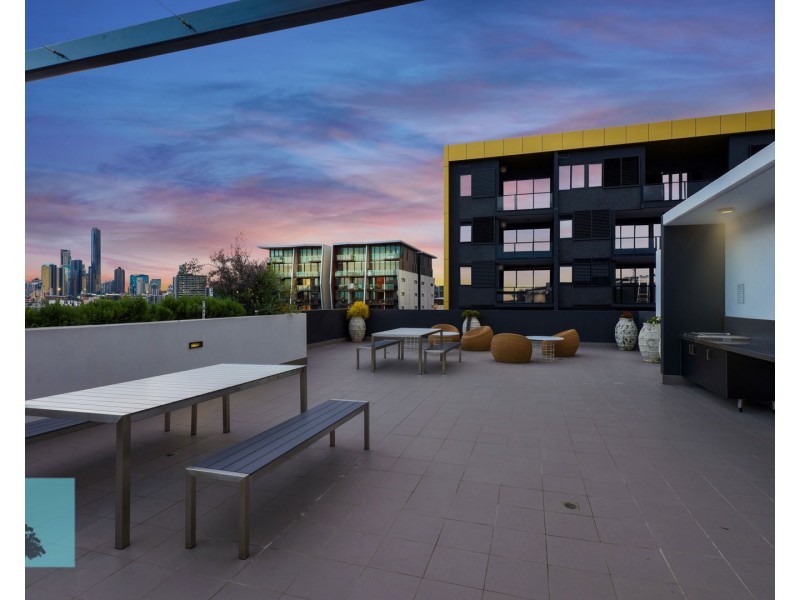 802/16 Masters Street, Newstead QLD 4006