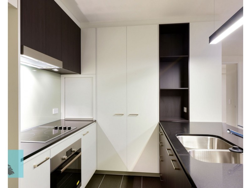 1109/30 Festival Place, Newstead QLD 4006