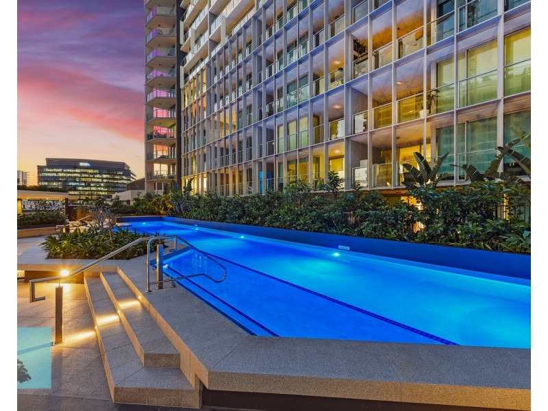 1109/30 Festival Place, Newstead QLD 4006