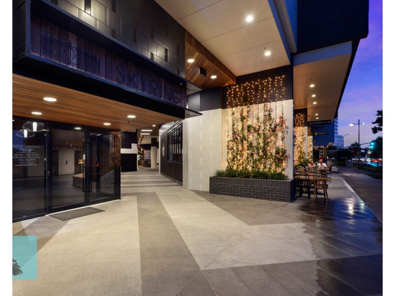 1109/30 Festival Place, Newstead QLD 4006