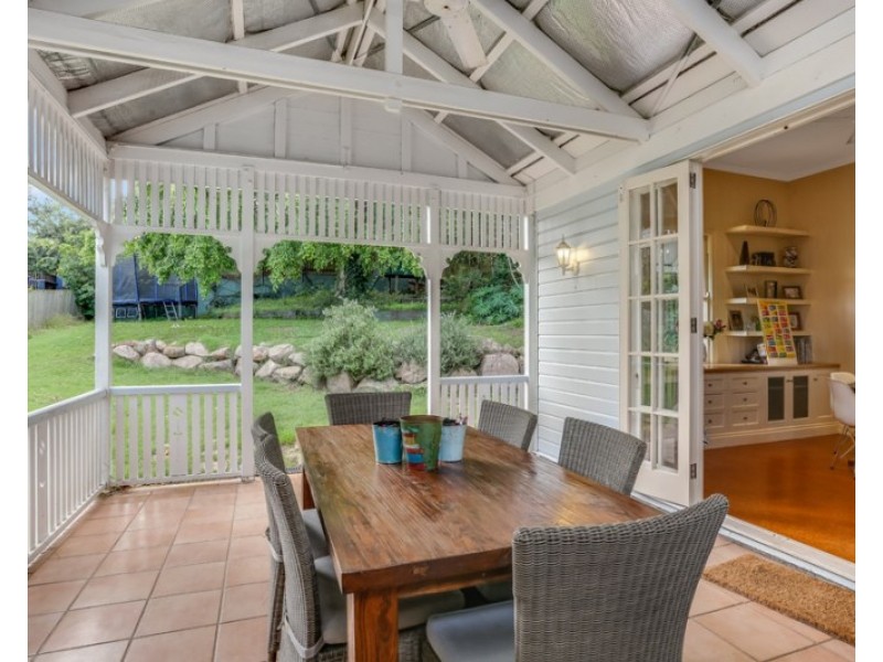 44 Gracemere Street, Newmarket QLD 4051