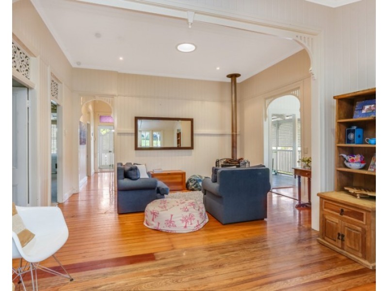 44 Gracemere Street, Newmarket QLD 4051