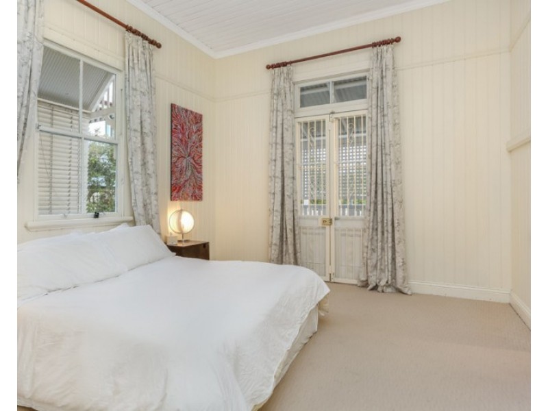 44 Gracemere Street, Newmarket QLD 4051