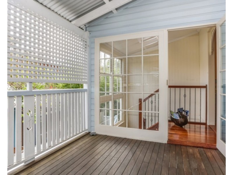 44 Gracemere Street, Newmarket QLD 4051