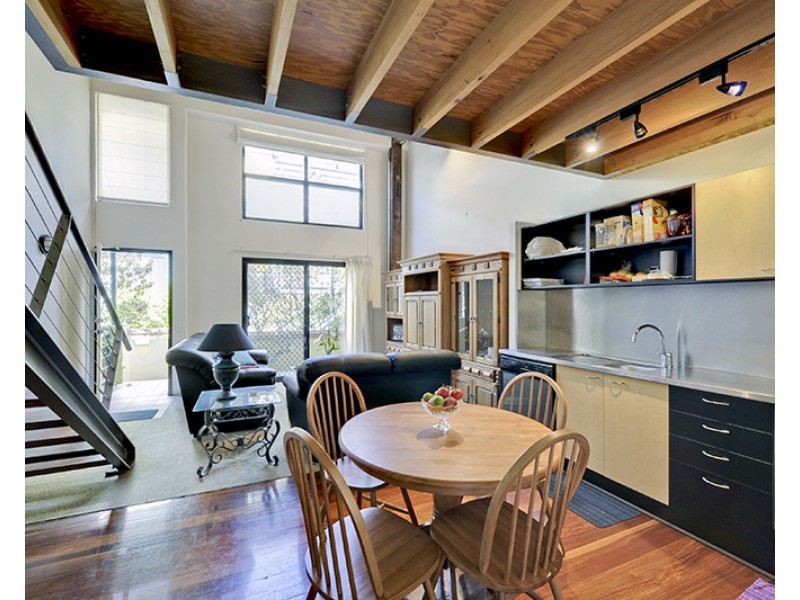 139 Commercial Road, Teneriffe QLD 4005