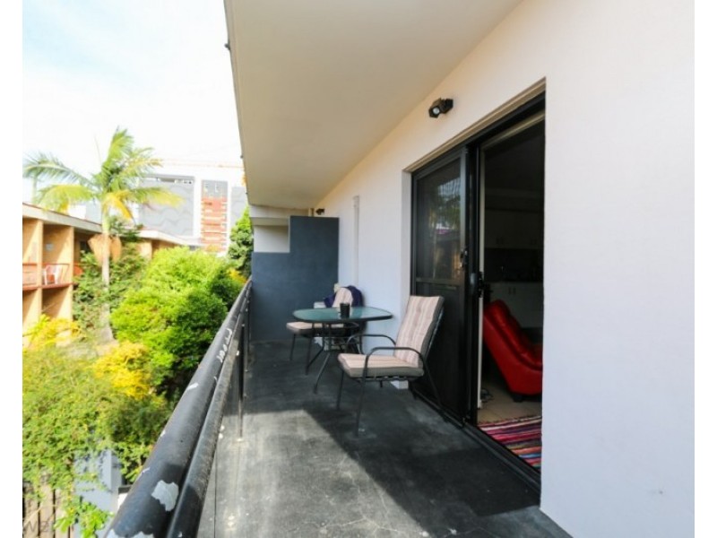 18/204 Wellington Road, Kangaroo Point QLD 4169