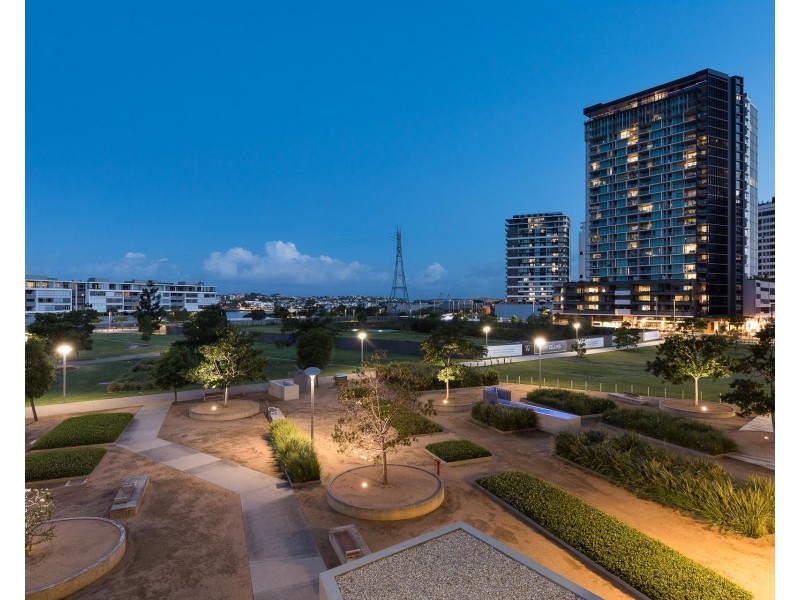 8/27 Cunningham Street, Newstead QLD 4006