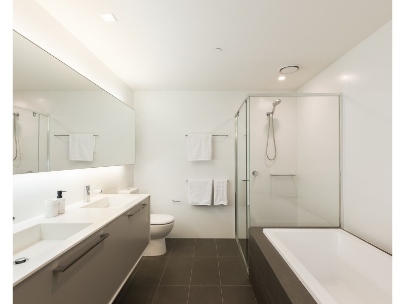 8/27 Cunningham Street, Newstead QLD 4006