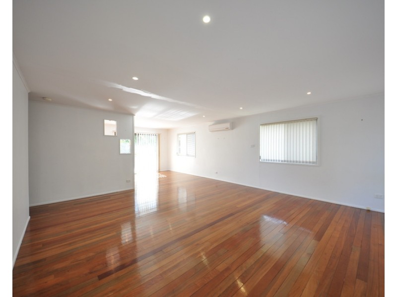 68 Greenslade Street, Tingalpa QLD 4173