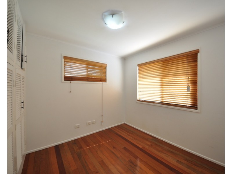 68 Greenslade Street, Tingalpa QLD 4173