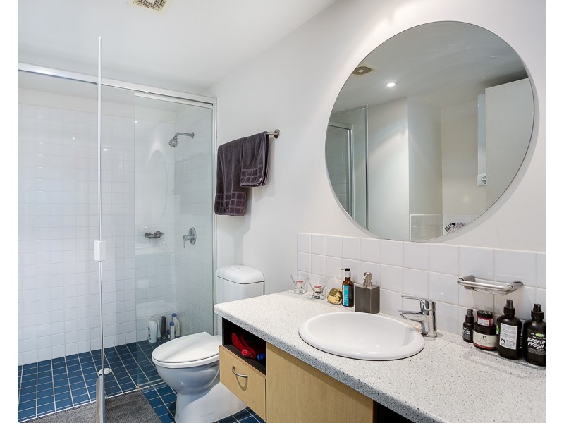 139 Commercial Road, Teneriffe QLD 4005