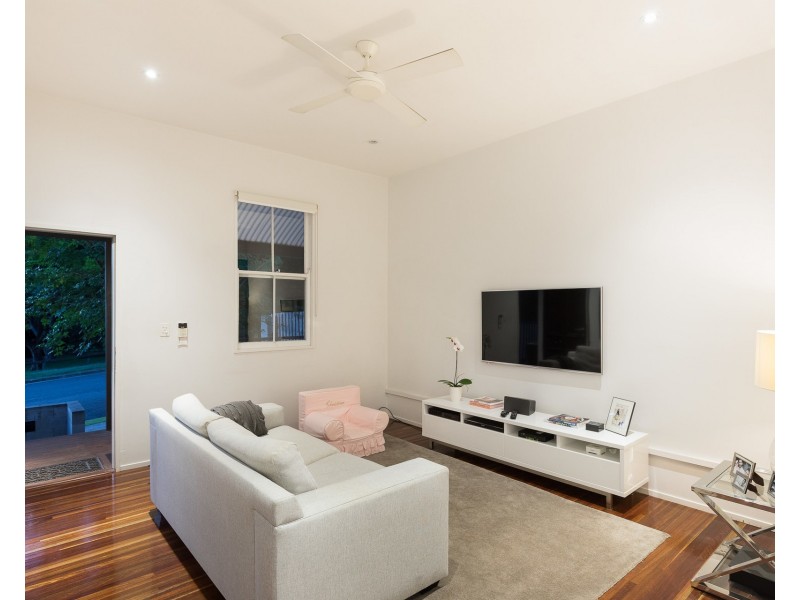 22 Royal Terrace, Hamilton QLD 4007