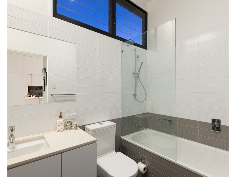 22 Royal Terrace, Hamilton QLD 4007