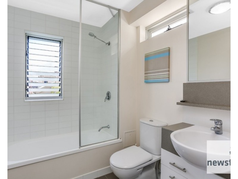 205/28 Masters Street, Newstead QLD 4006