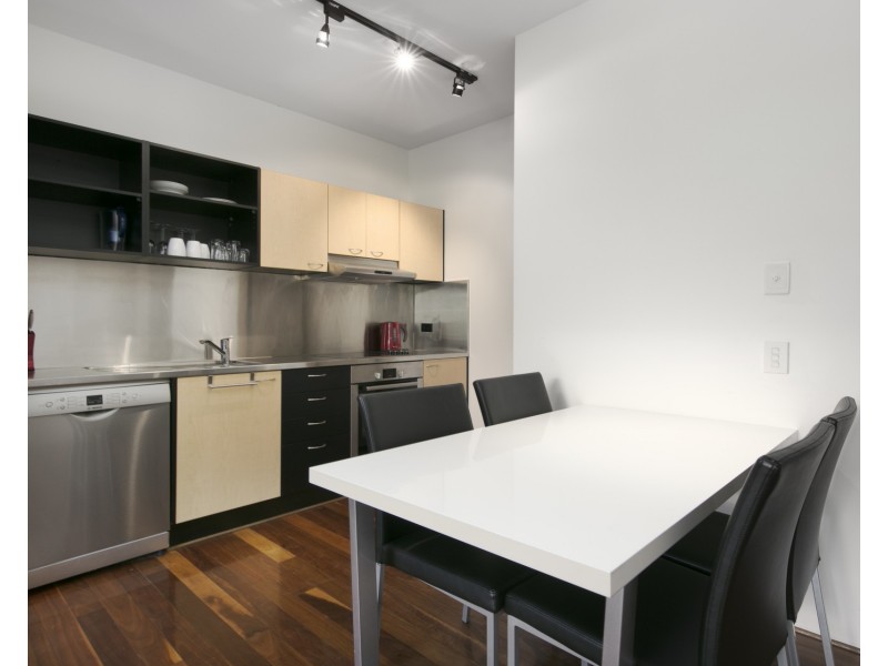 139 Commercial Road, Teneriffe QLD 4005