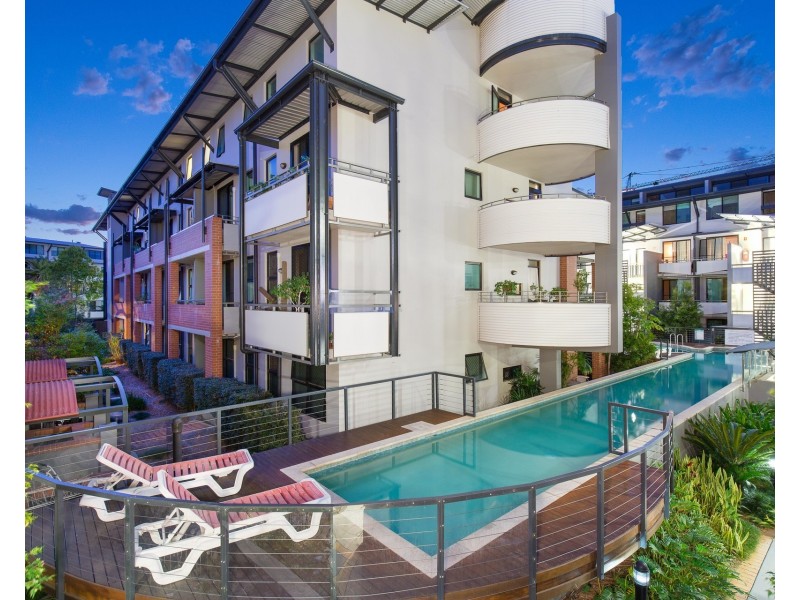 40/139 Commercial Road, Teneriffe QLD 4005