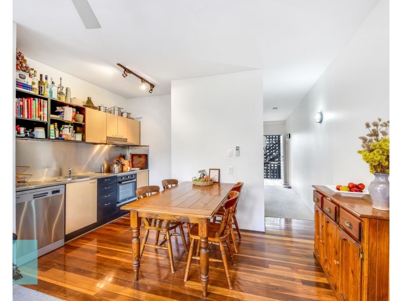 40/139 Commercial Road, Teneriffe QLD 4005