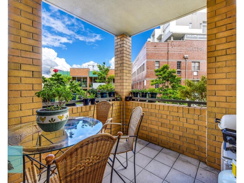 40/139 Commercial Road, Teneriffe QLD 4005