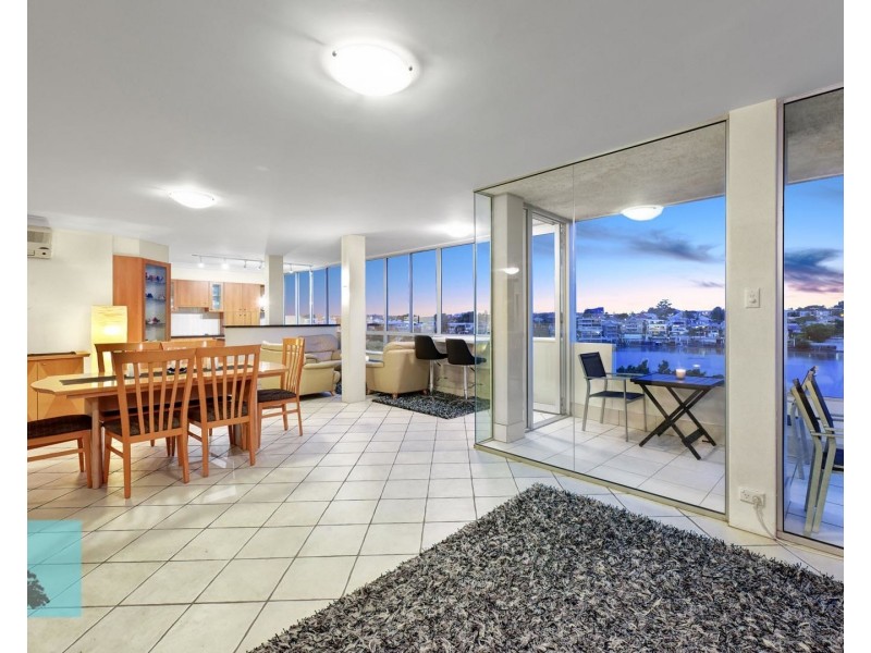 18/128 Oxlade Drive, New Farm QLD 4005